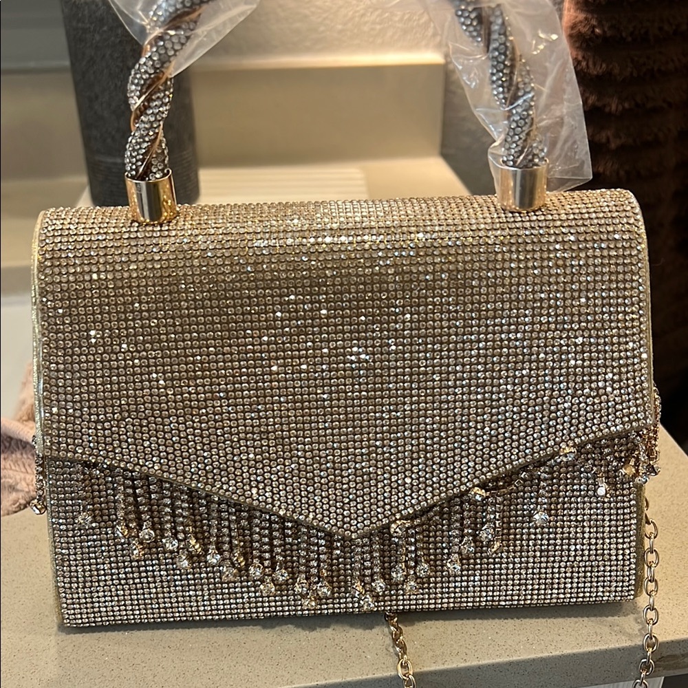 Elegant Gold Crystal Embellished Women's Bag